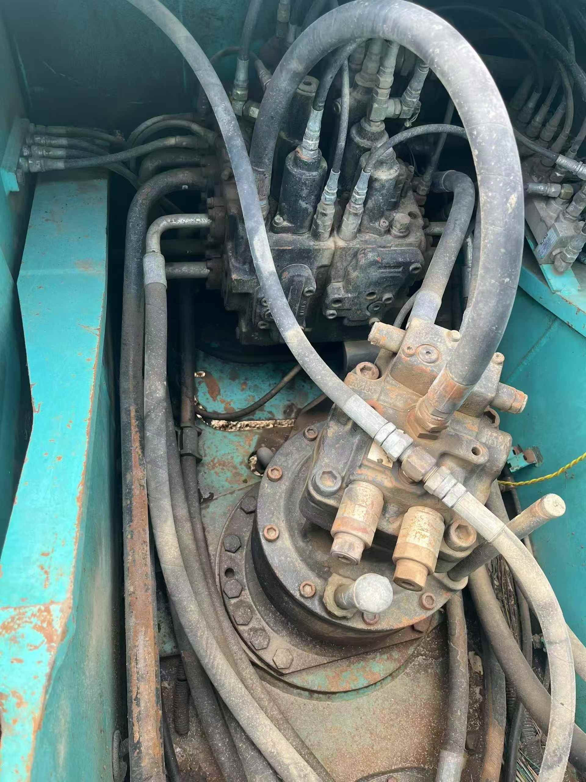 Used Kobelco SK200-11 Excavator 2016 Model / 5