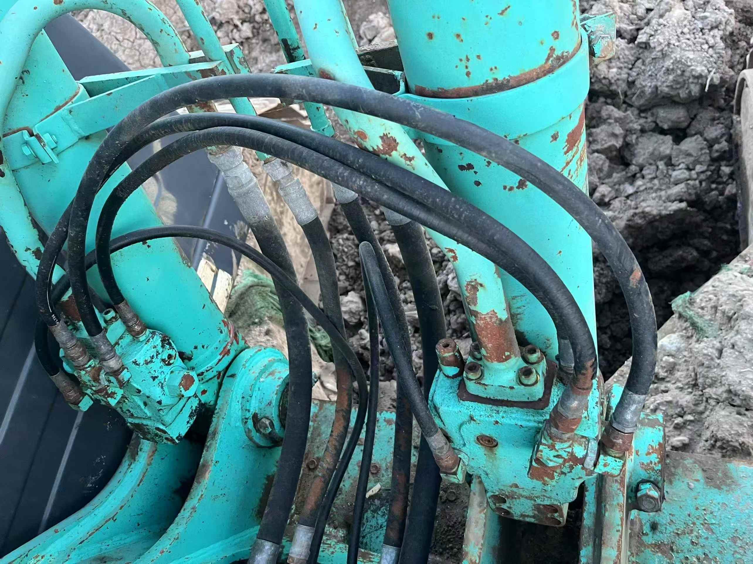 Used Kobelco SK200-11 Excavator 2016 Model / 7