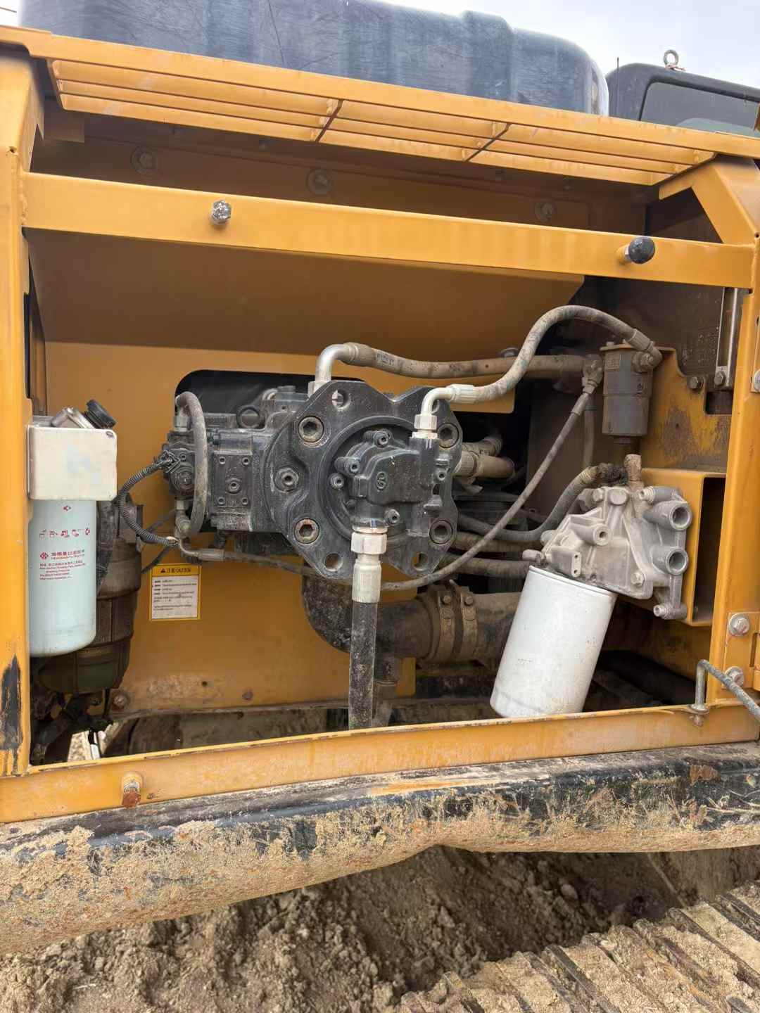 Used Sany SY200H Excavator 2019 Model / 6