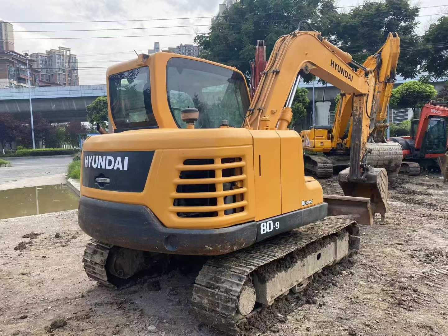 Used Hyundai R80-9 Excavator 2017 Model / 5