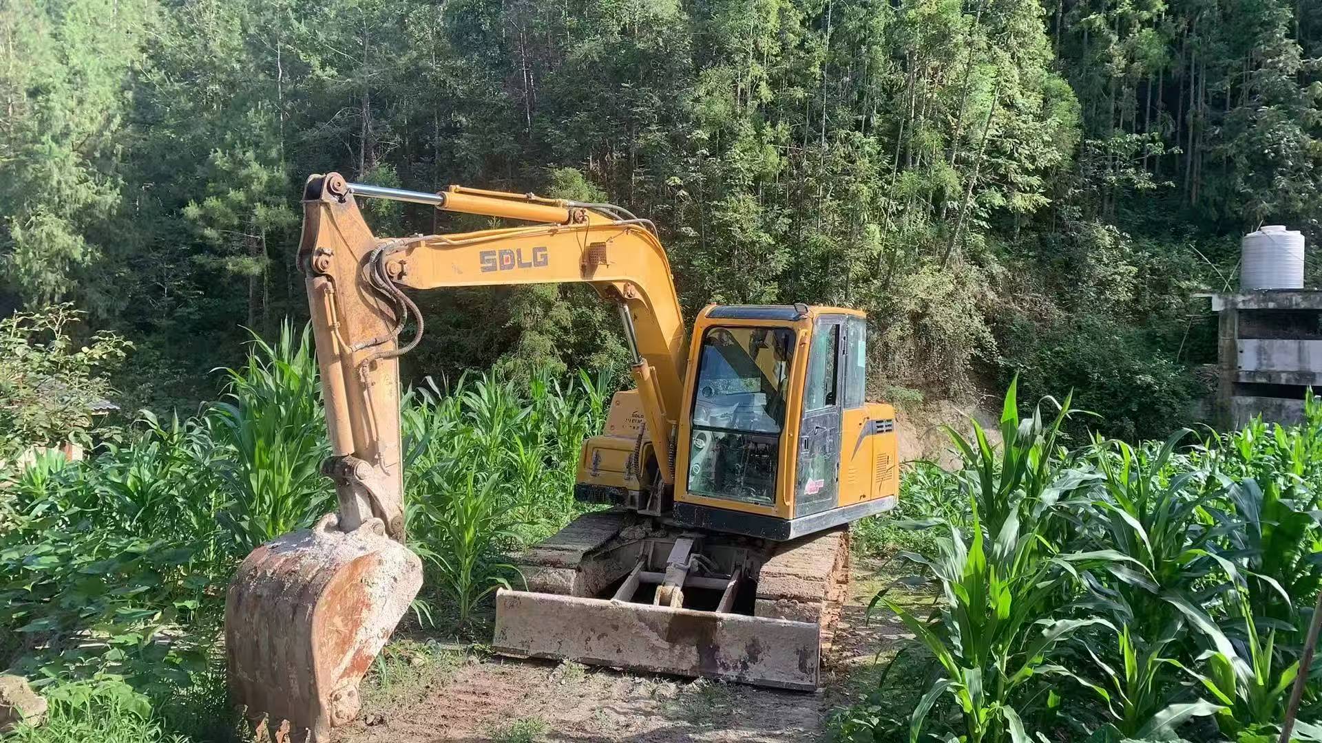 Used Hyundai R80-9 Excavator 2017 Model / 4