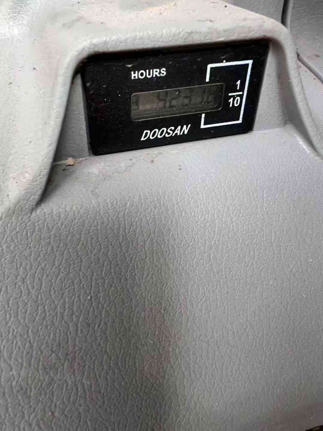 Used Doosan DX500 Excavator 2020 Model / 7