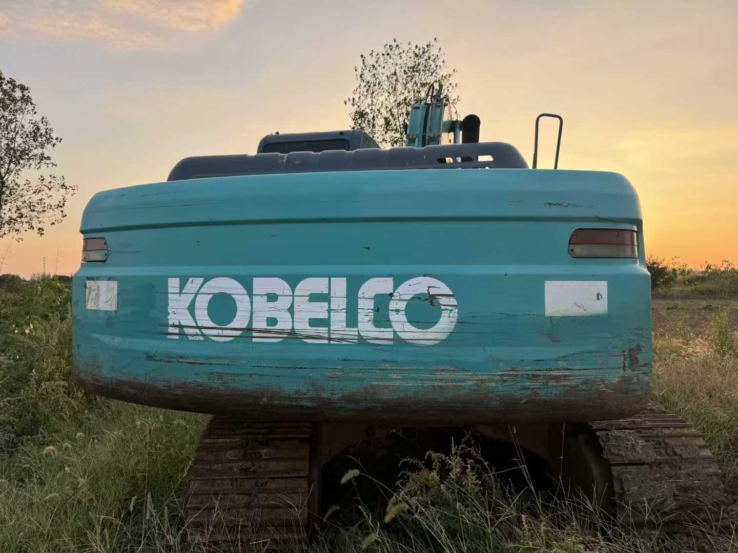 Used Kobelco SK200 Excavator 2015 Model / 7