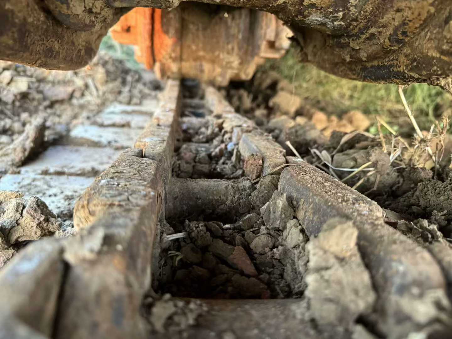 Used Kobelco SK200 Excavator 2015 Model / 3