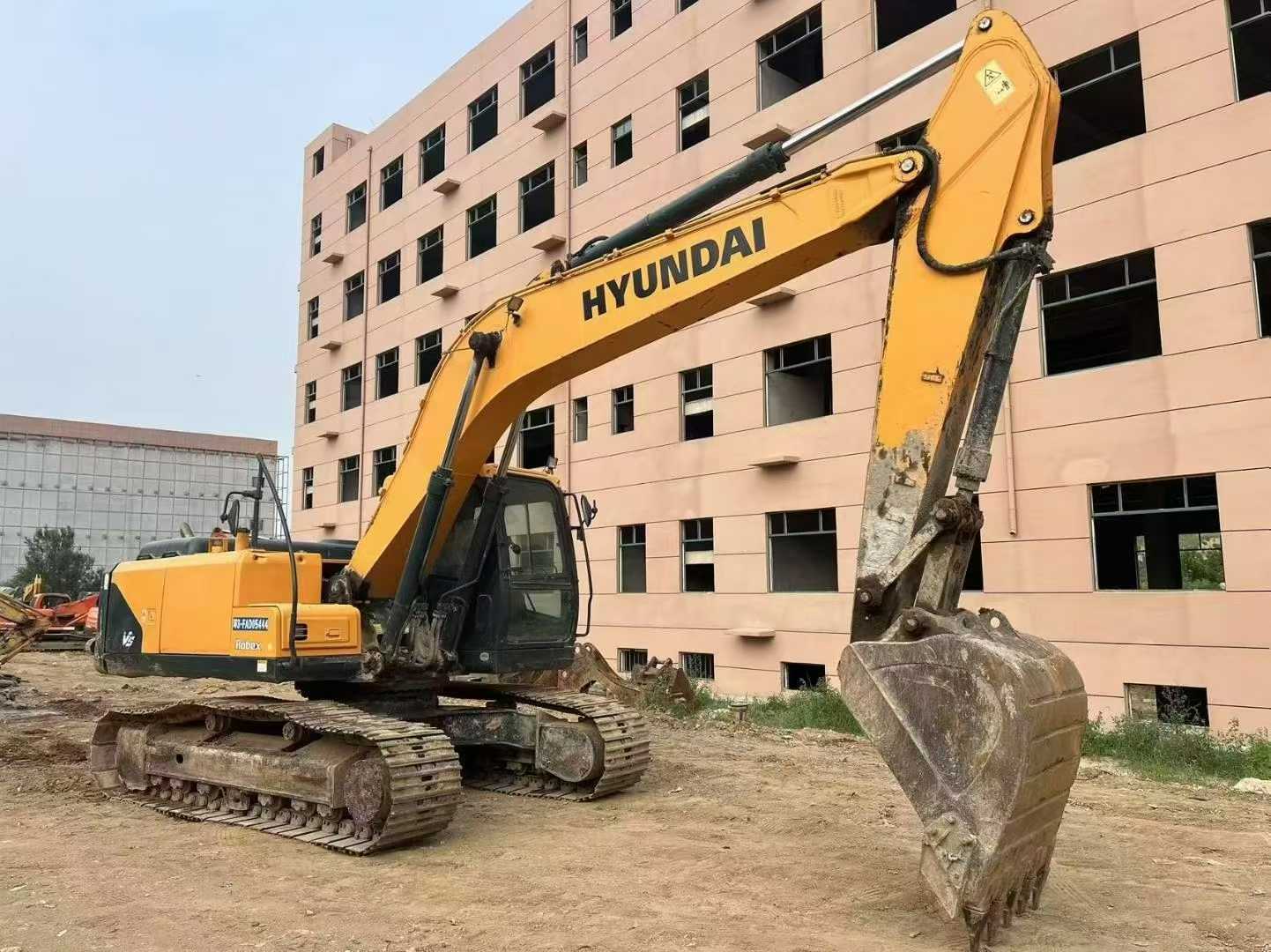 Used Hyundai R215VSN Excavator 2017 Model