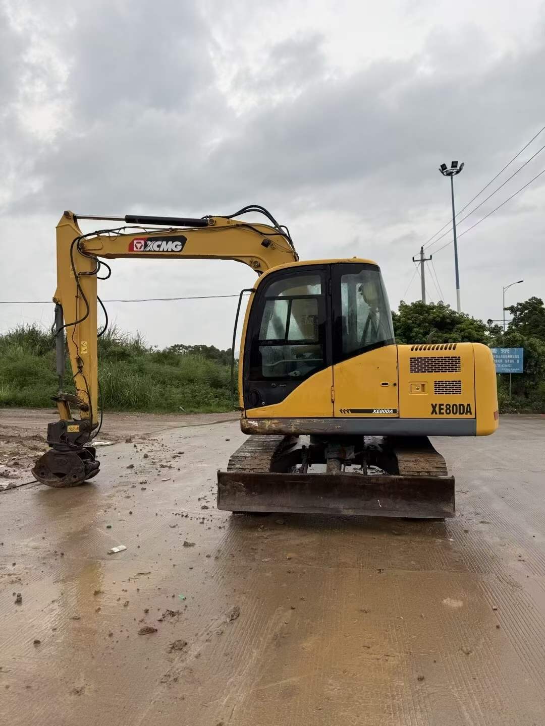 Used XCMG XE80 Excavator 2016 Model / 3