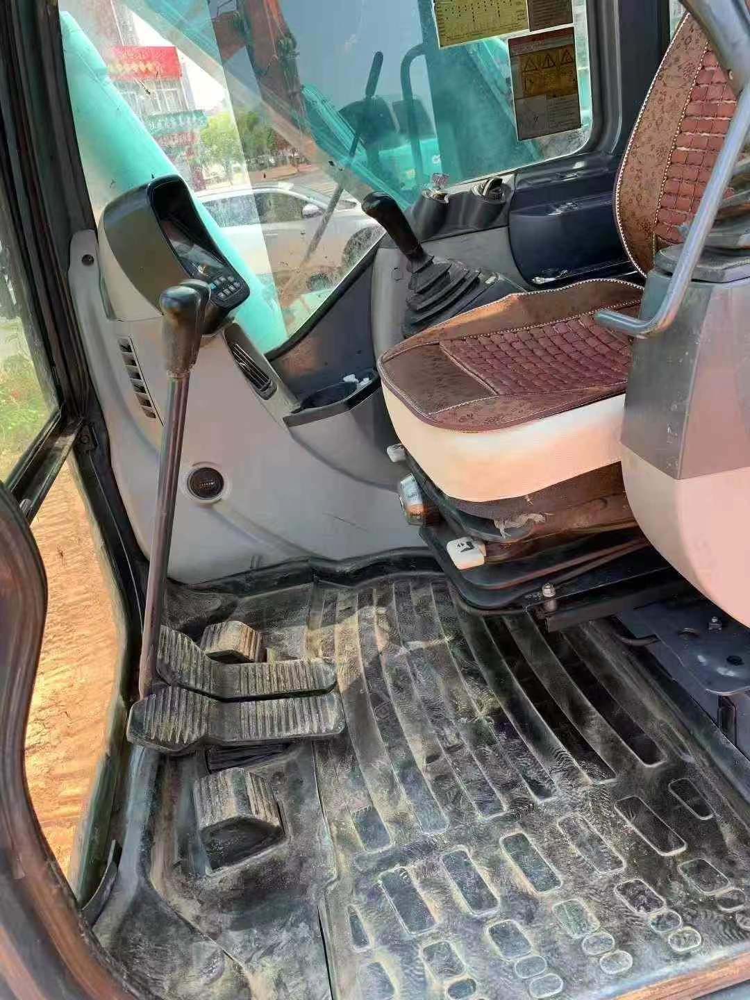 Used Kobelco SK140 Excavator 2017 Model / 9