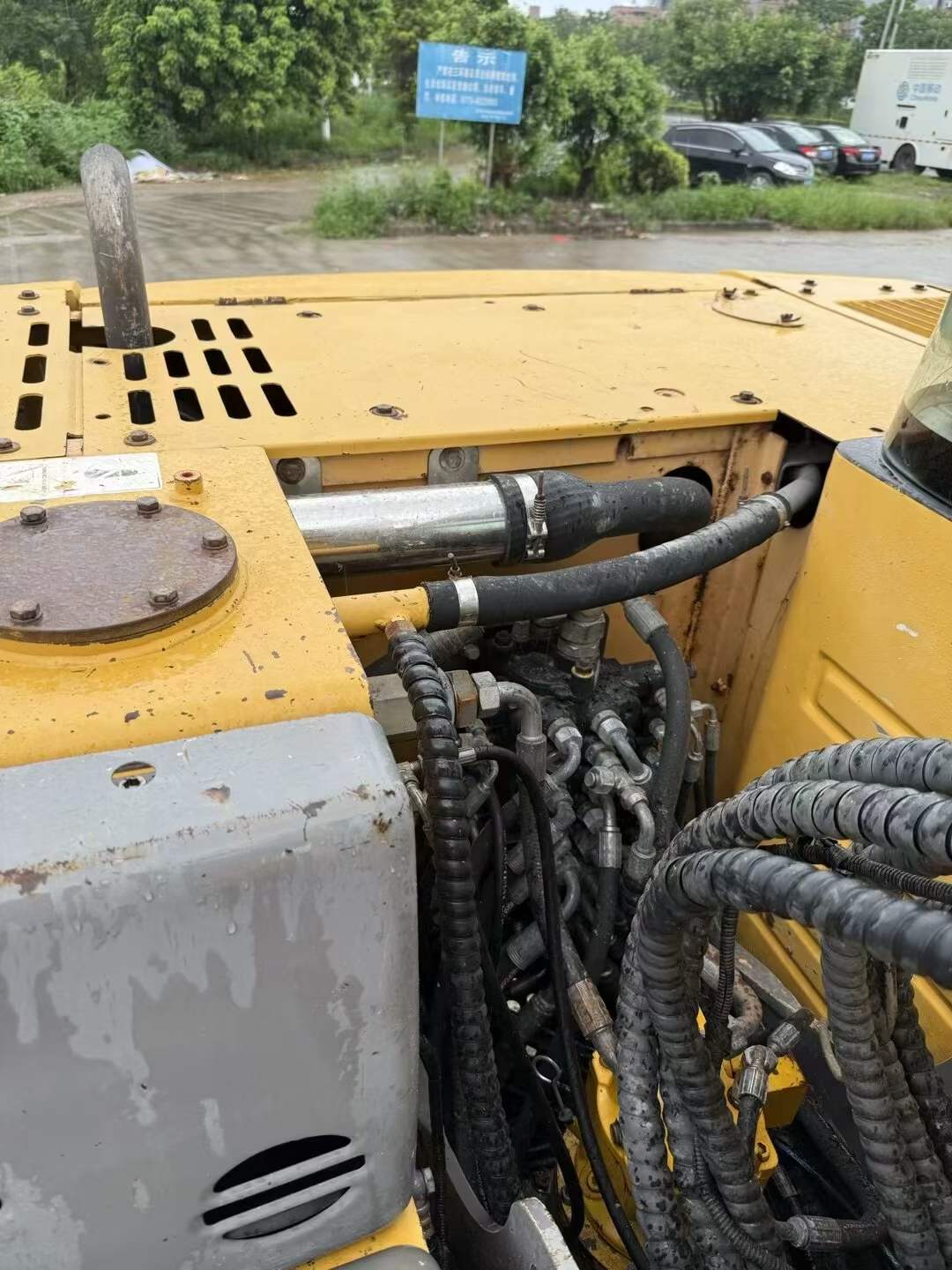 Used XCMG XE80 Excavator 2016 Model / 6