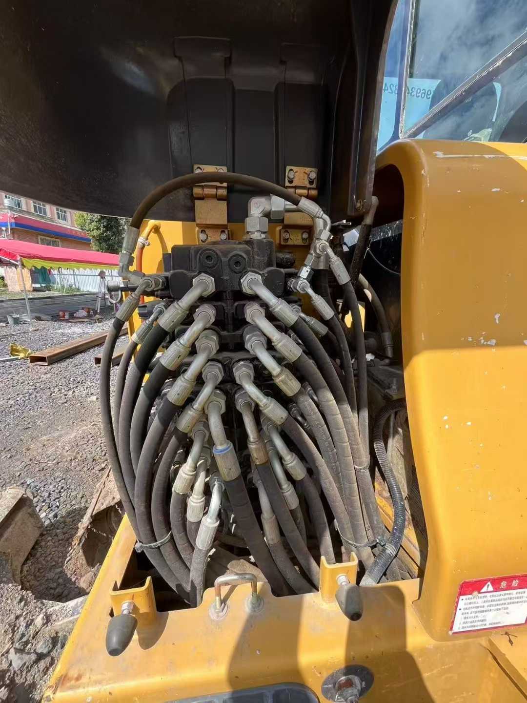 Used XCMG XE60 Excavator 2021 Model / 4