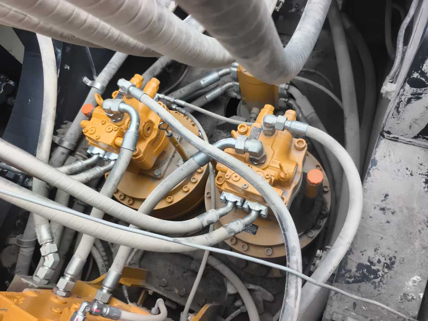 Used Sany SY650H Excavator 2022 Model / 7