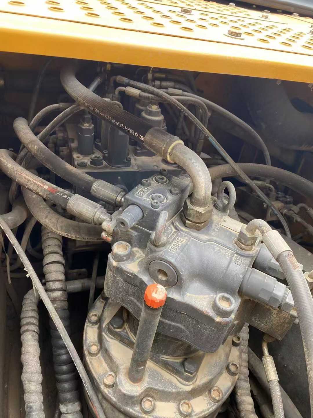 Used XCMG XE245GH Excavator 2020 Model / 8