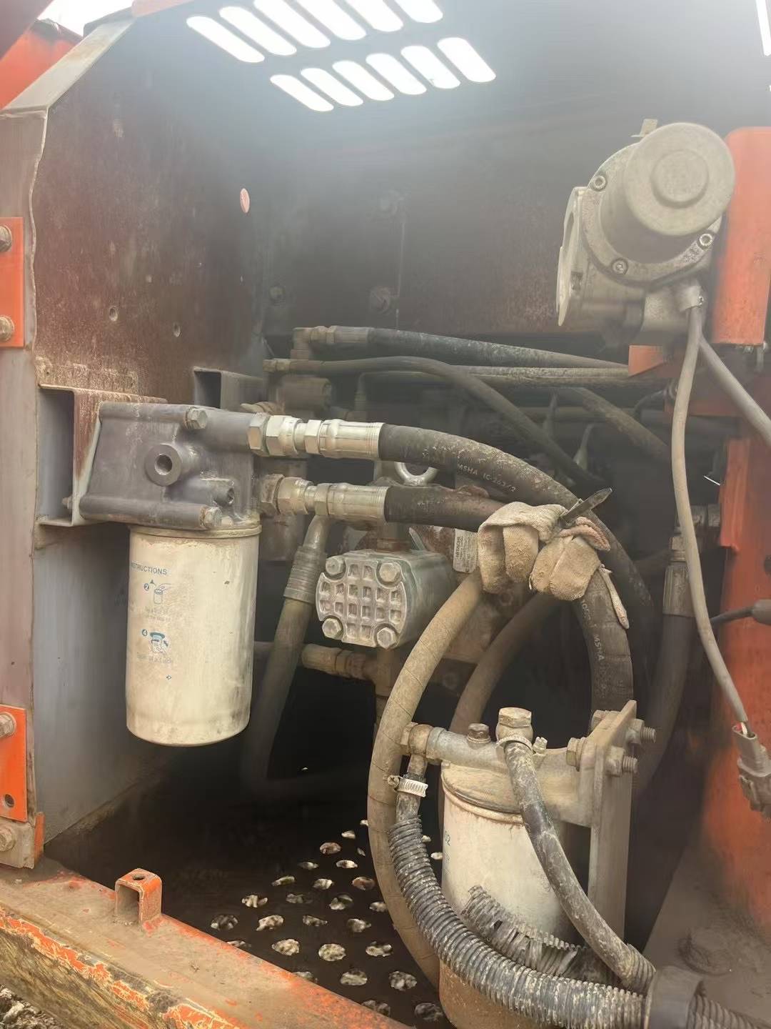 Used Hitachi ZX120 Excavator 2016 Model / 6