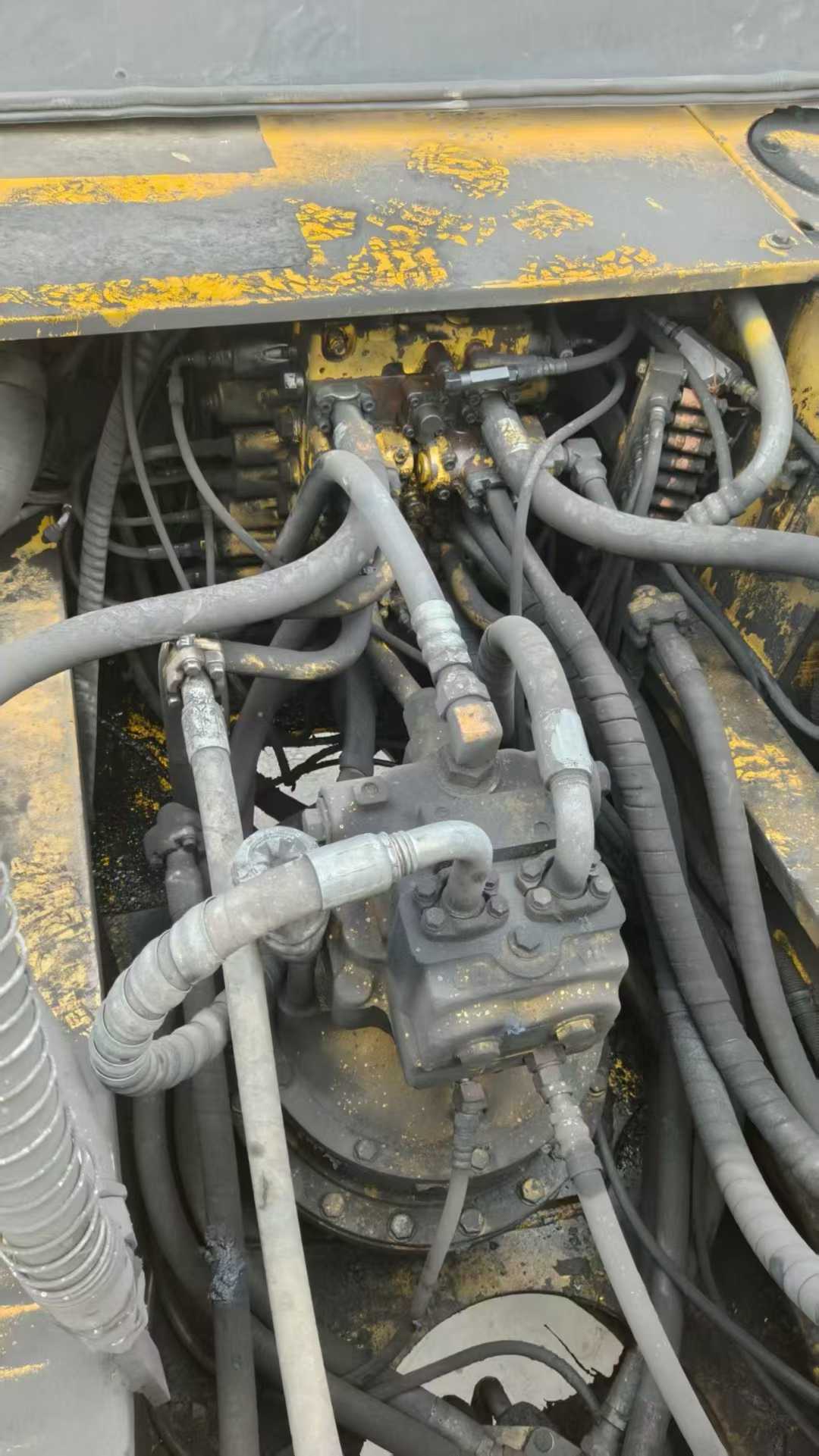 Used Komatsu PC60 Excavator 2016 Model / 4