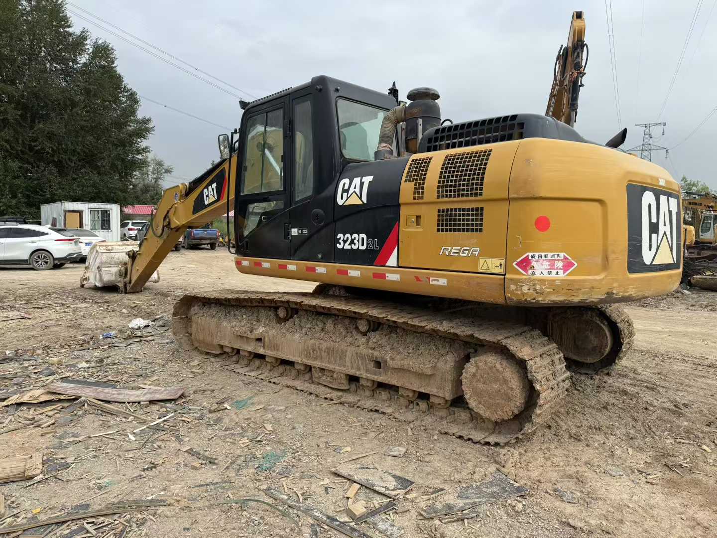 Used Caterpillar 323D2L Excavator 2014 Model