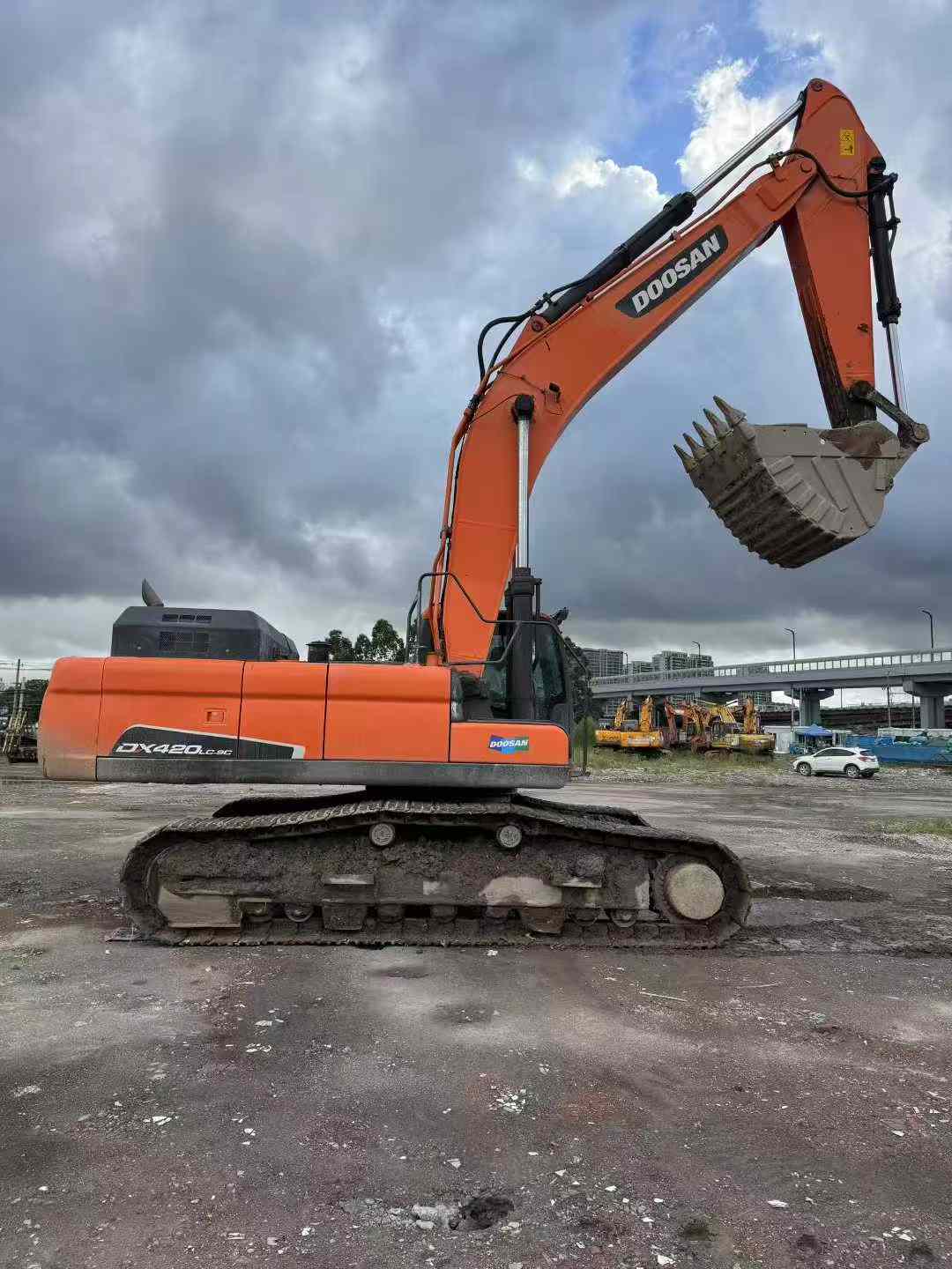 Used Doosan DL420 Excavator 2020 Model