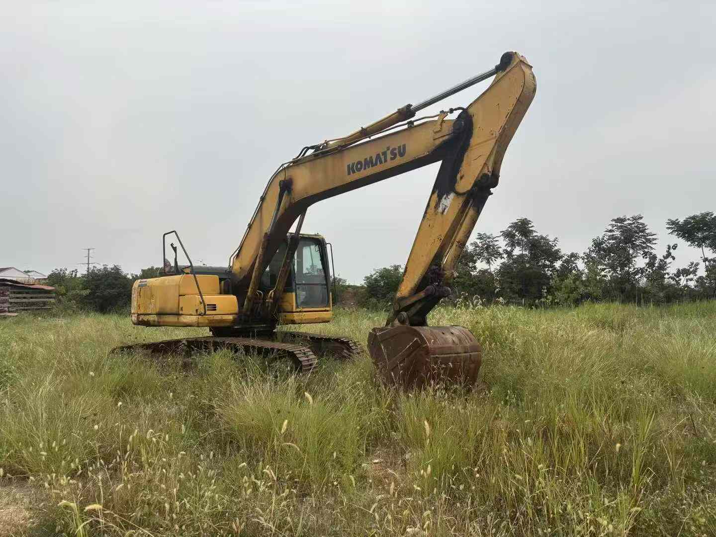 Used Komatsu PC220-8 Excavator 2016 Model