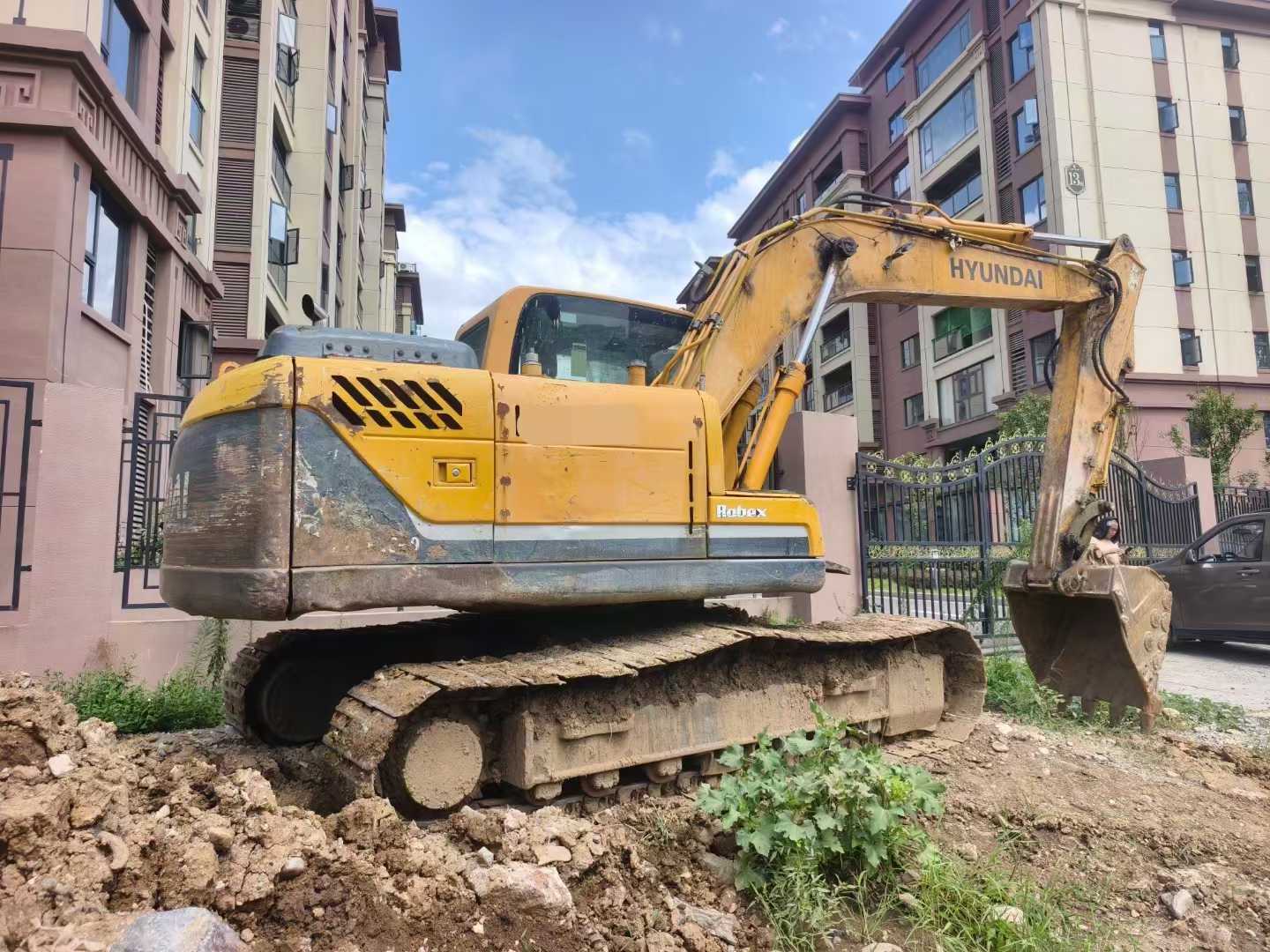 Used Hyundai R150WVSNPRO Excavator 2011 Model / 5