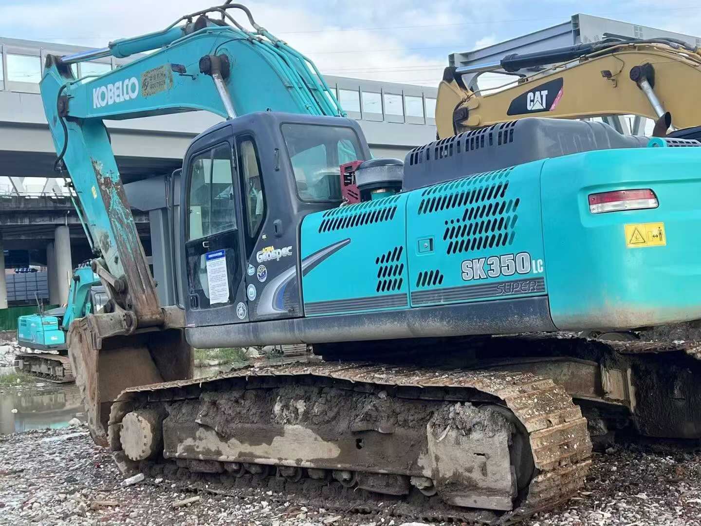 Used Kobelco SK350-8 Excavator 2016 Model