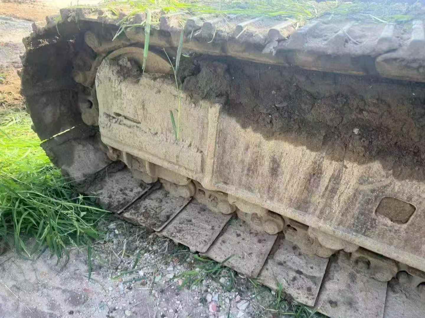 Used Kobelco SK210 Excavator 2011 Model / 8