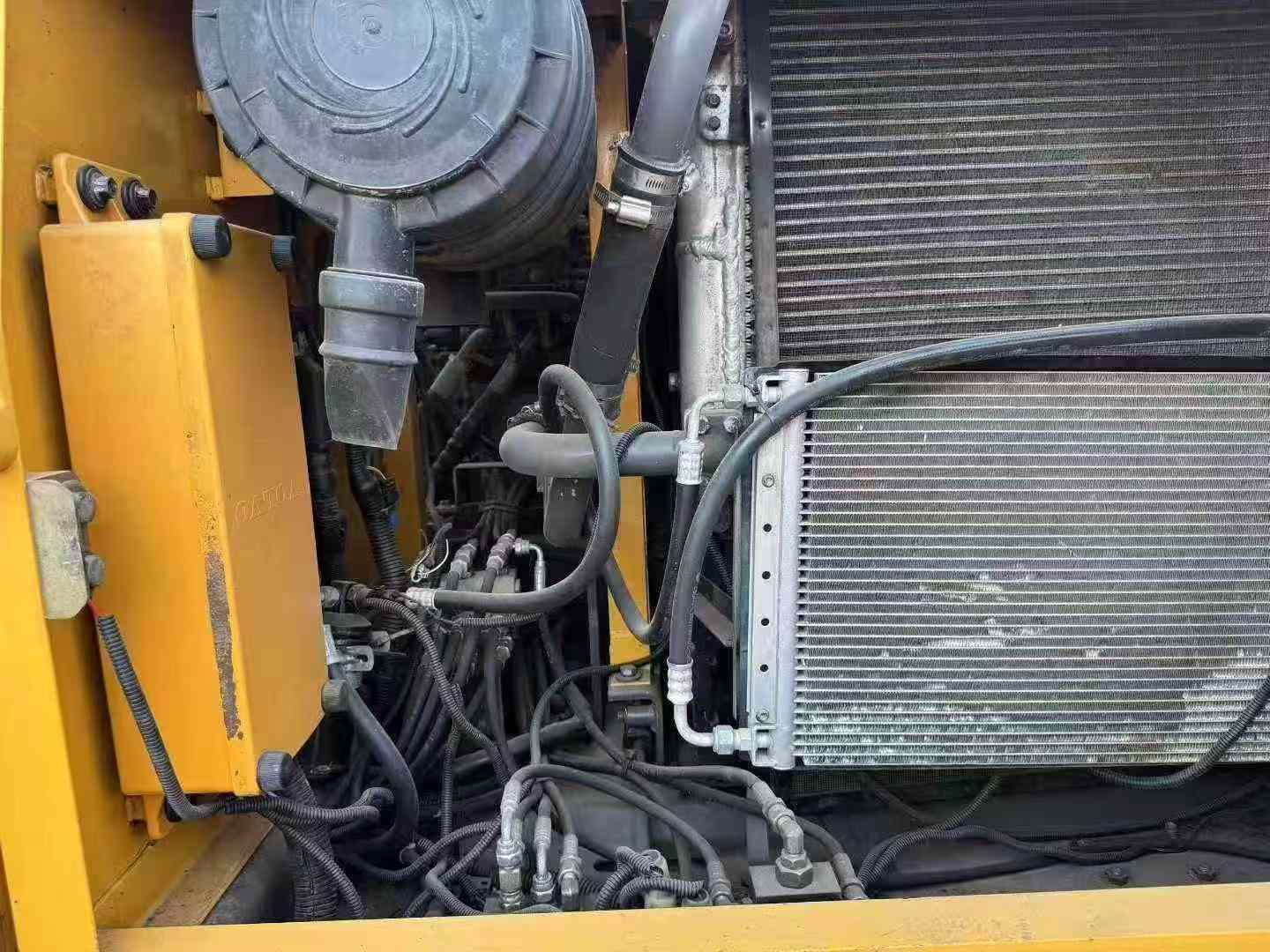 Used Volvo EC140 Excavator 2016 Model / 4