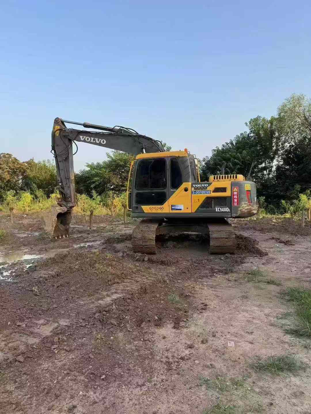 Used Volvo EC140 Excavator 2016 Model