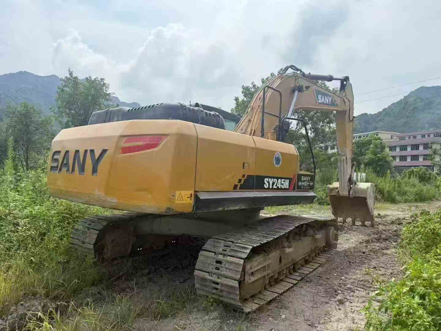 Used Sany SY245H Excavator 2020 Model