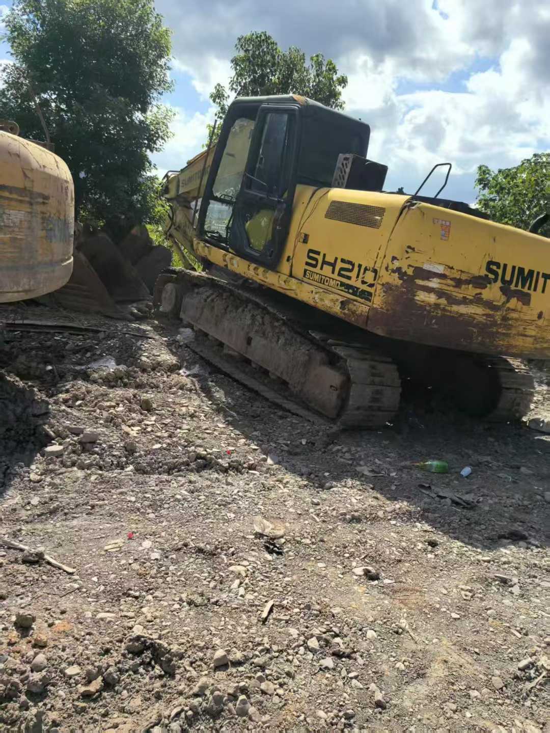 Used Sumitomo SH210A5 Excavator 2016 Model / 3