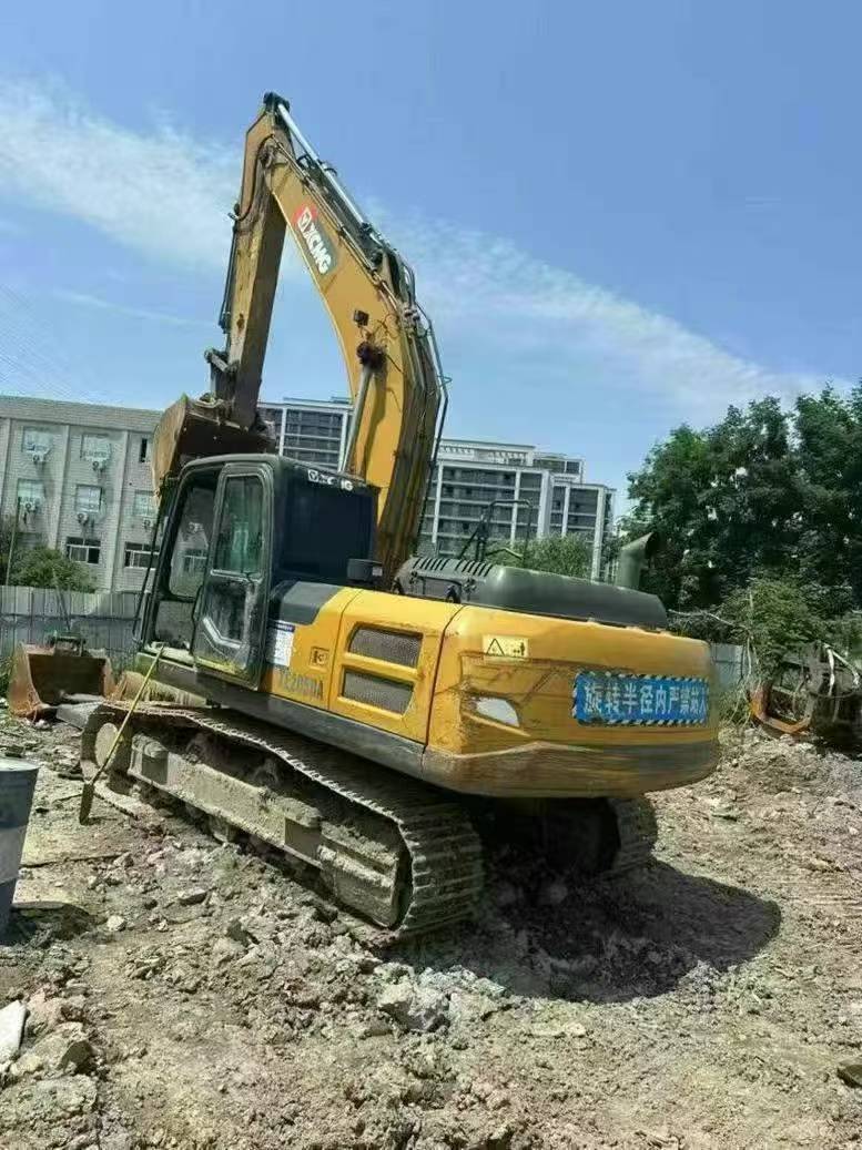 Used XCMG LW200 Excavator 2021 Model / 6