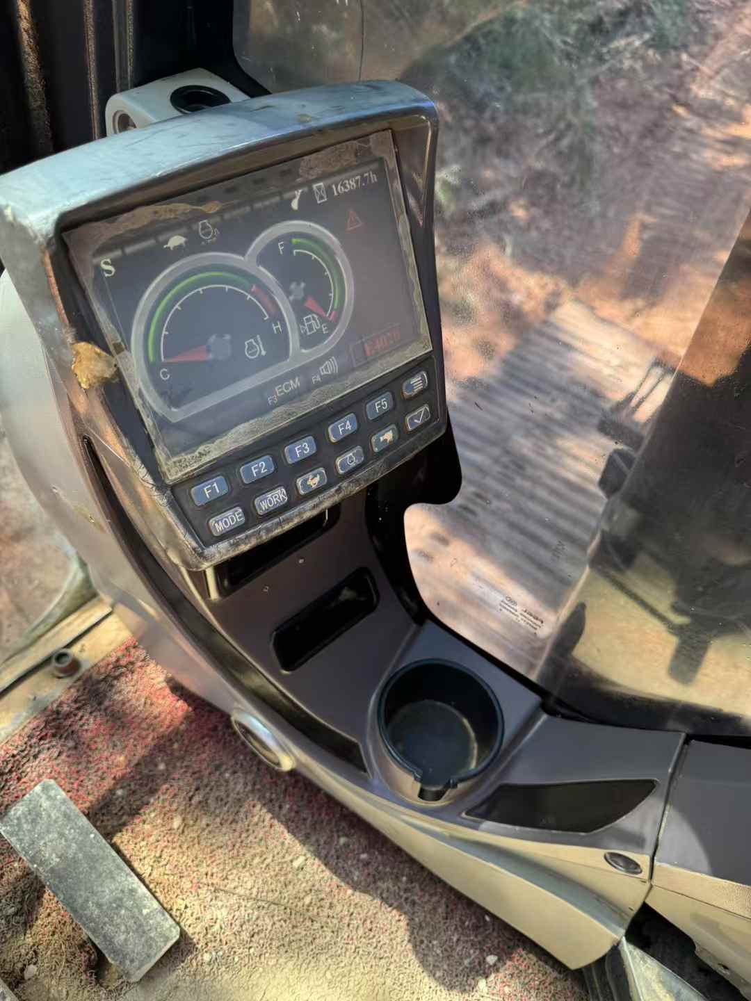 Used XCMG XE135GA Excavator 2016 Model / 5