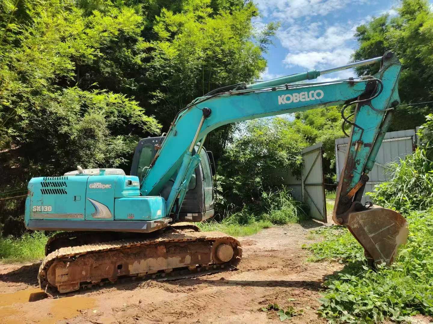 Used Kobelco SK130-8 Excavator 2016 Model / 3