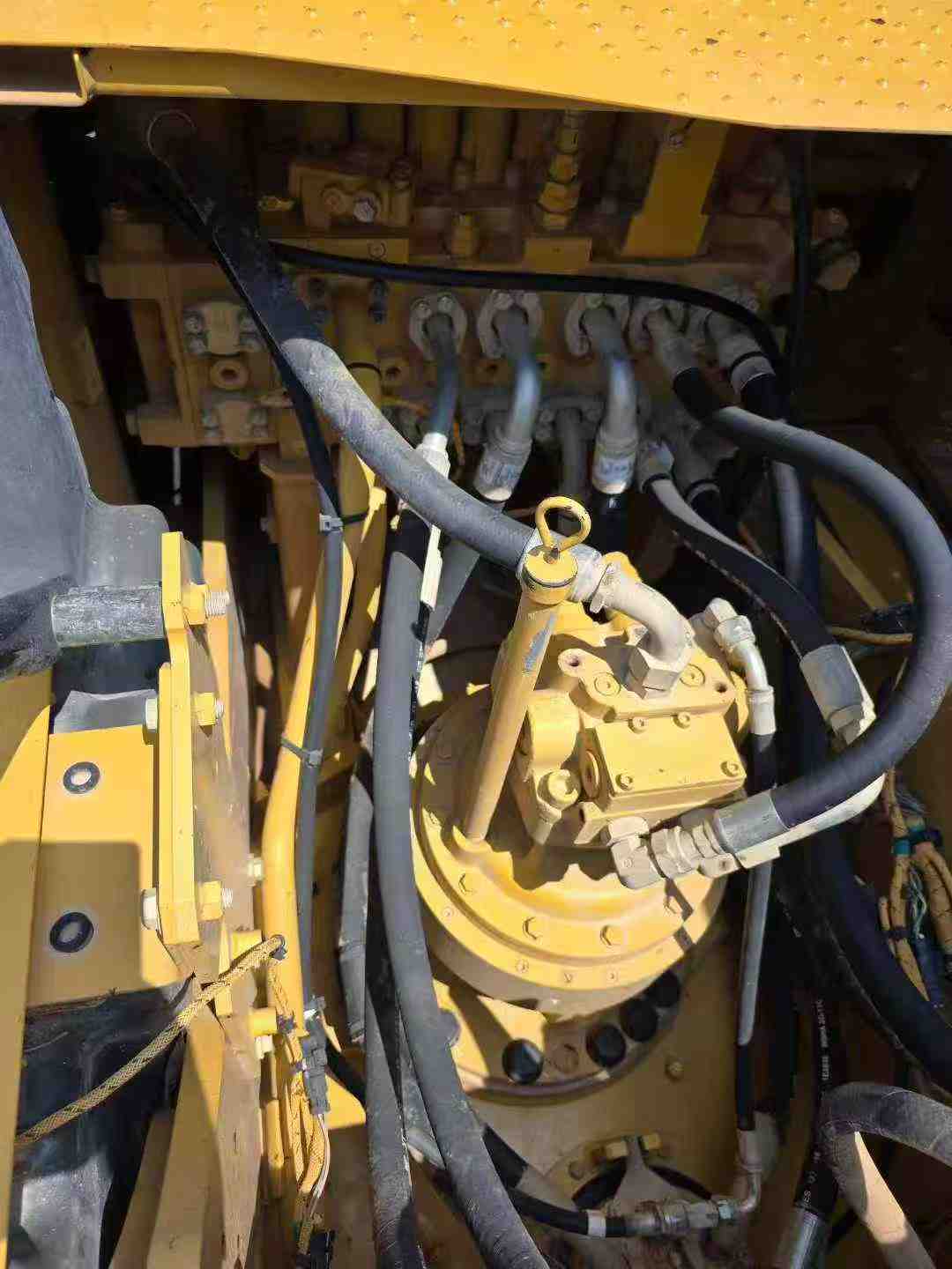 Used Caterpillar 323 Excavator 2021 Model / 7