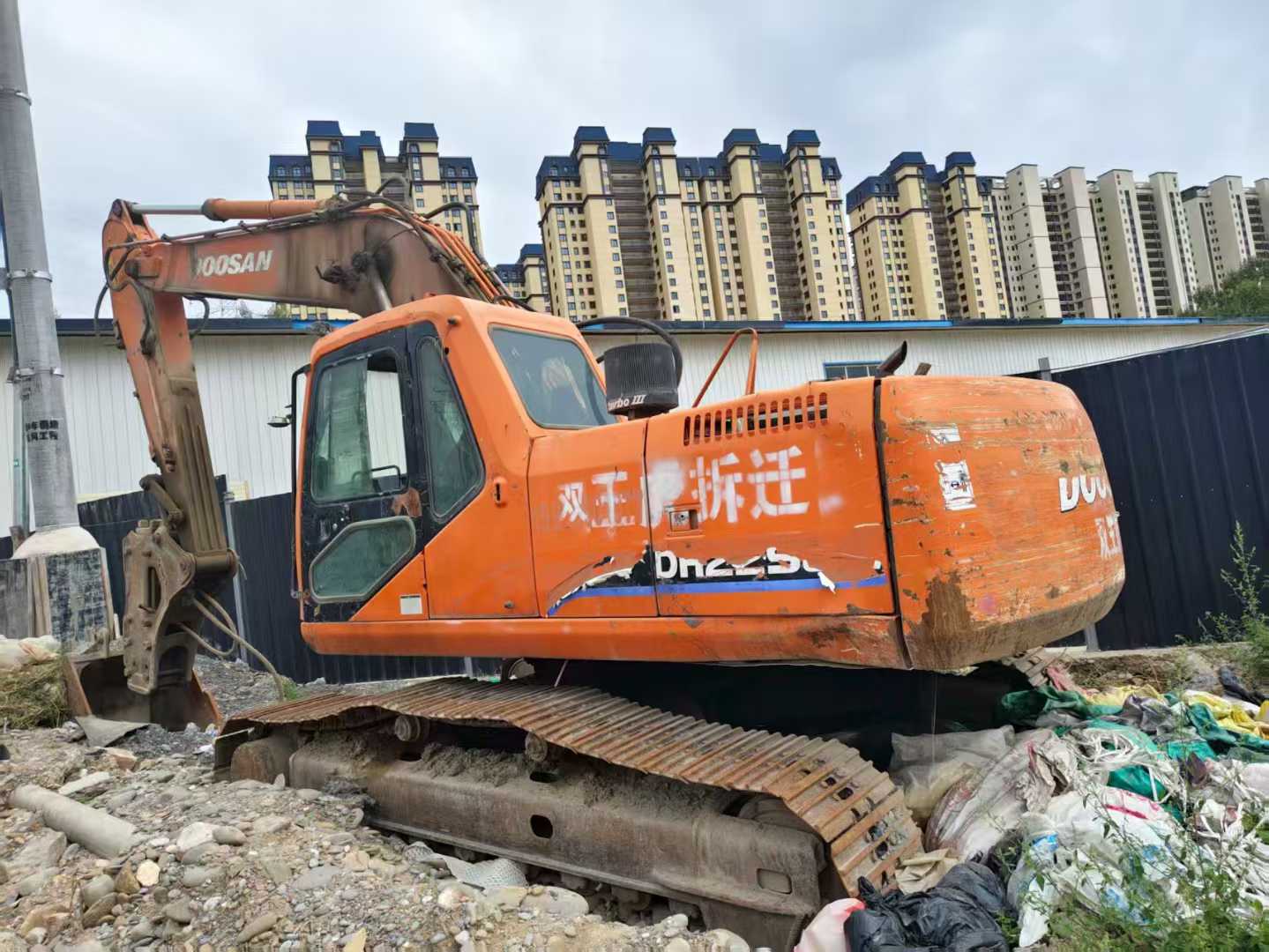 Used Doosan DH220-7 Excavator 2016 Model / 2