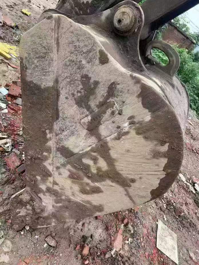 Used Volvo EW210C Excavator 2016 Model / 6