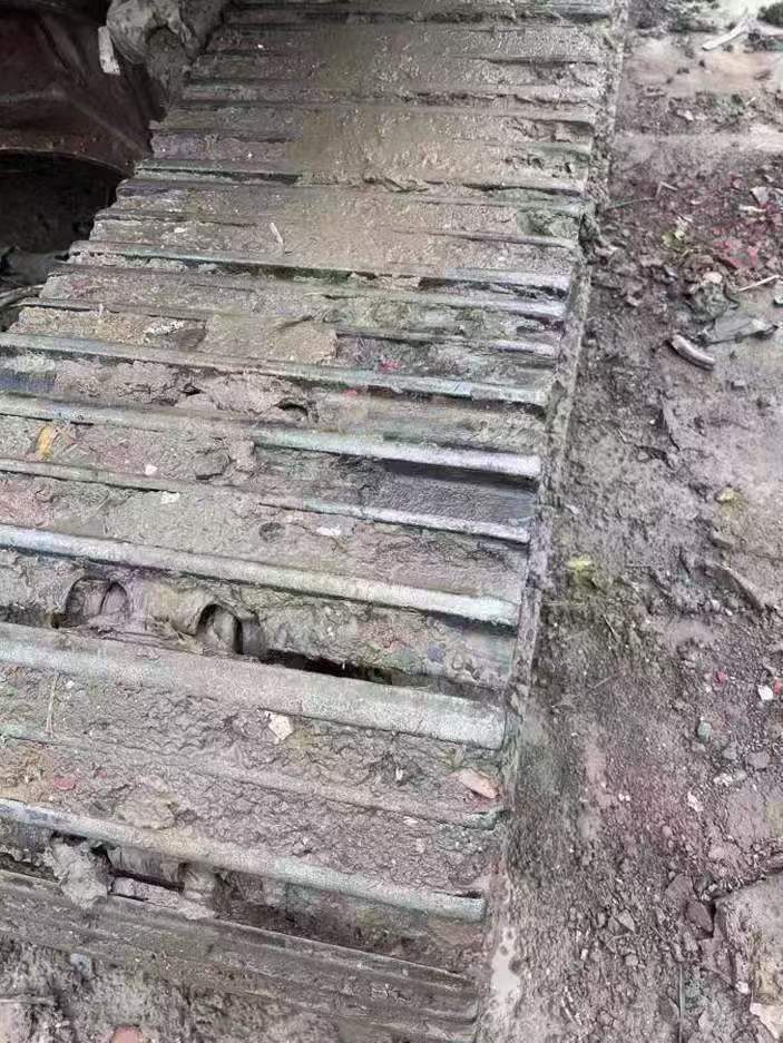 Used Volvo EW210C Excavator 2016 Model / 5