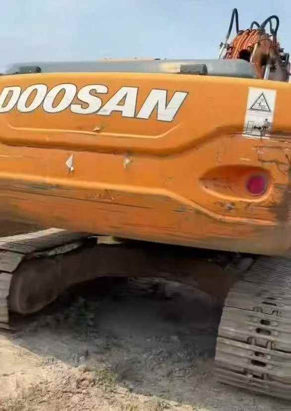 Used Doosan S225 Excavator 2016 Model / 6