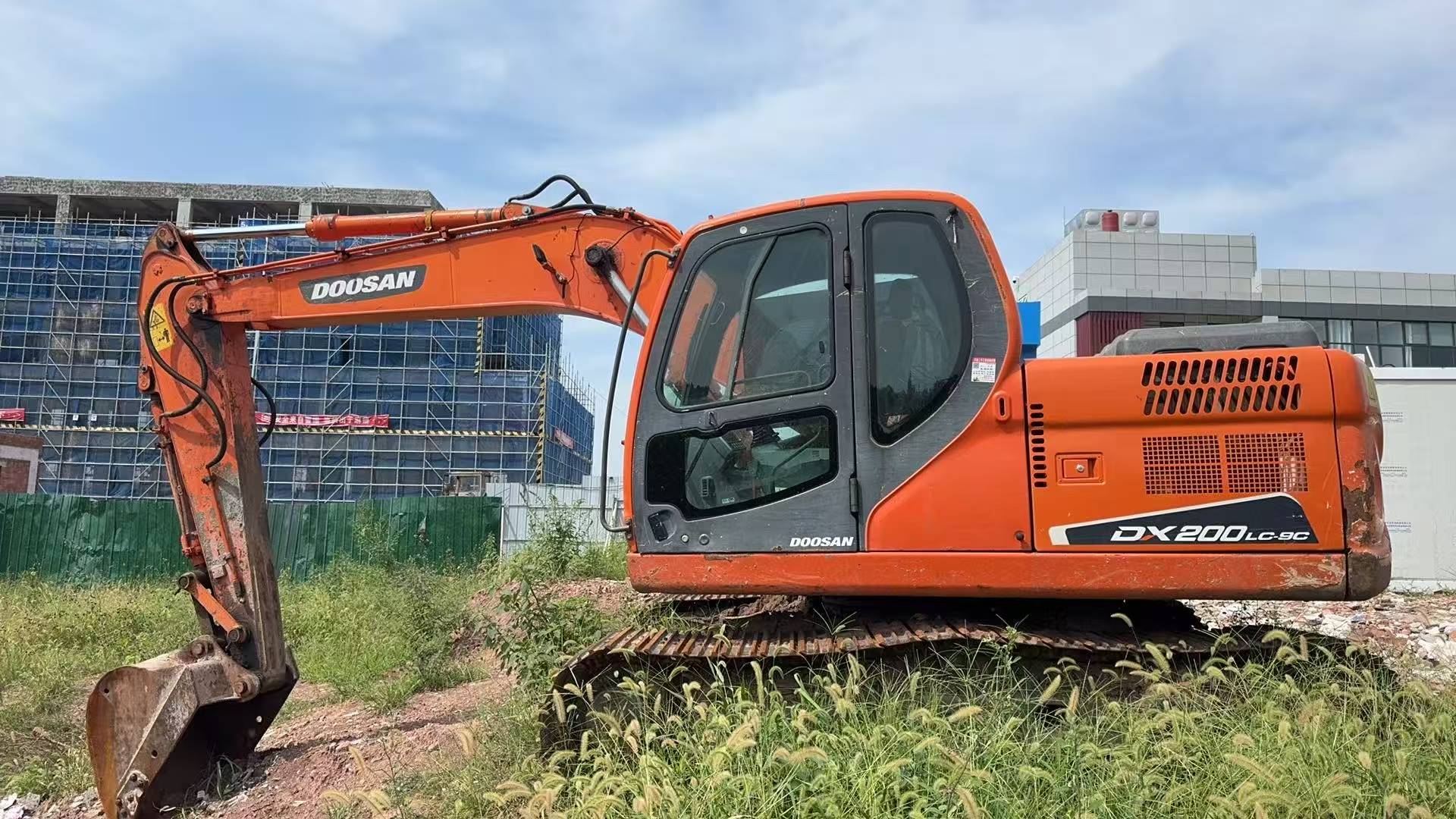 Used Doosan DX15 Excavator 2016 Model / 2