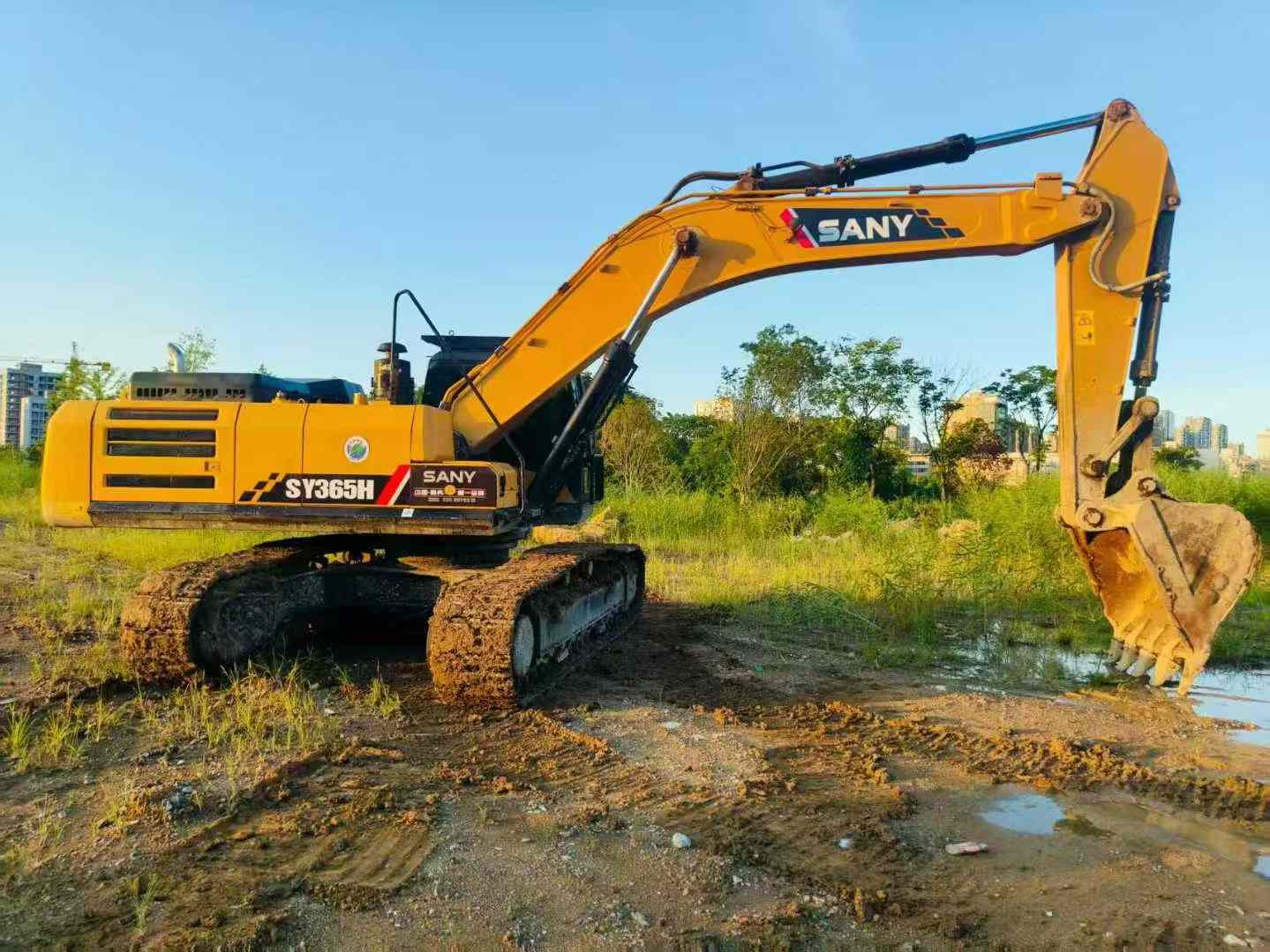 Used Sany SY365H Excavator 2021 Model / 4