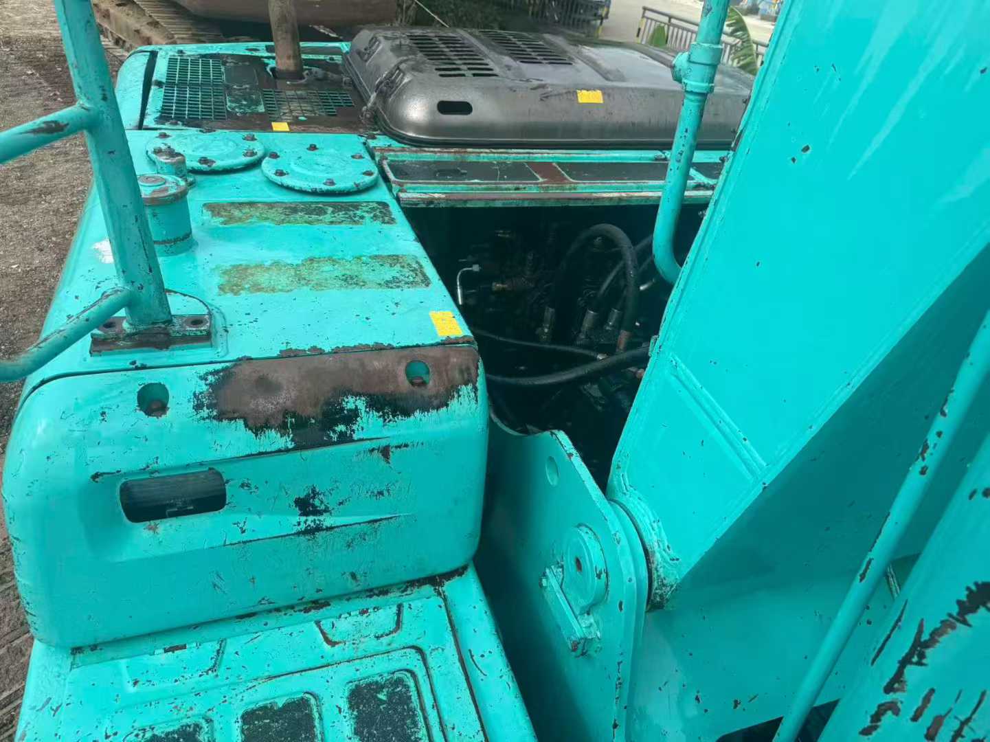 Used Kobelco SK200-9 Excavator 2016 Model / 8