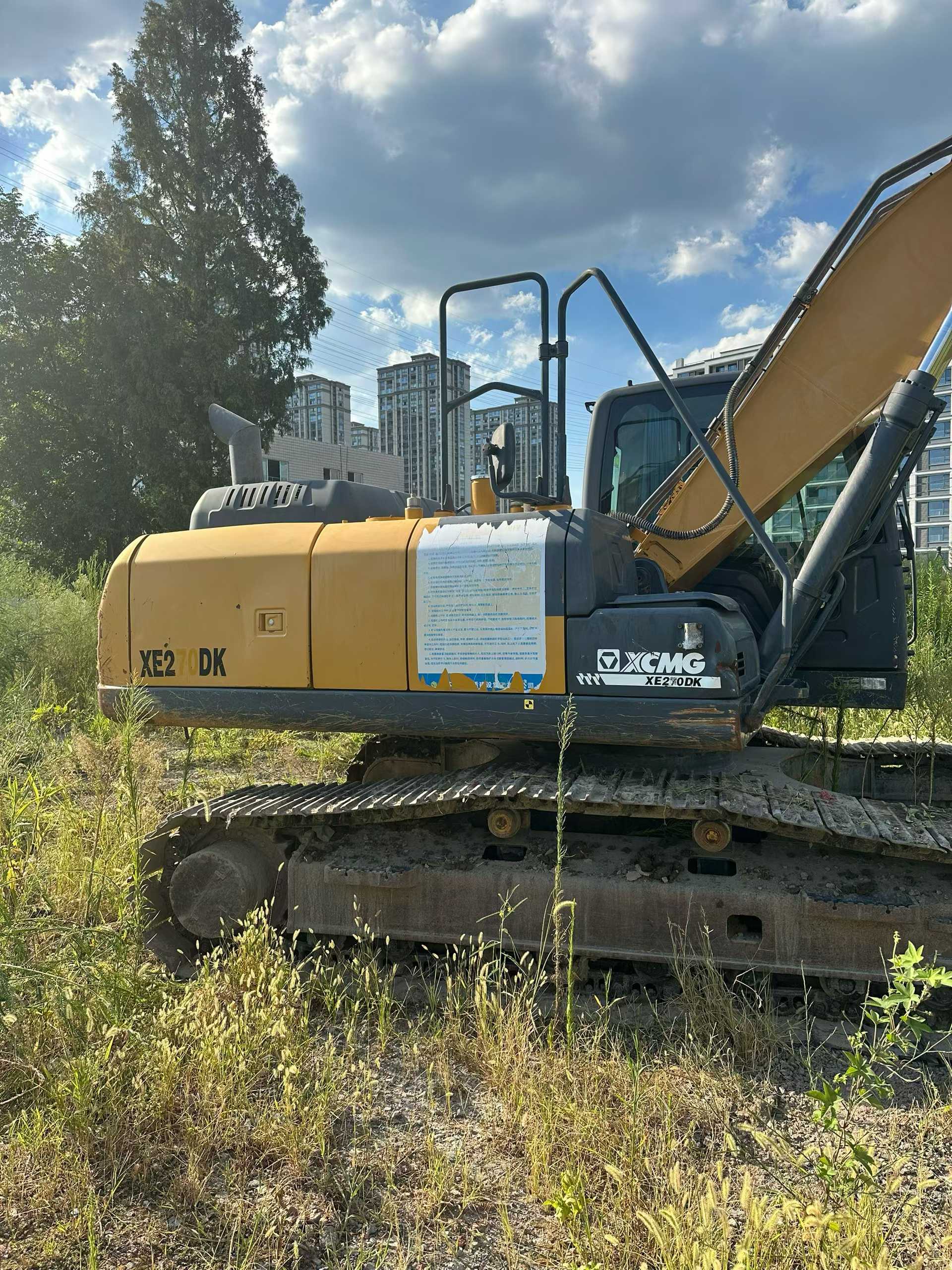 Used XCMG XE215 Excavator 2020 Model / 7