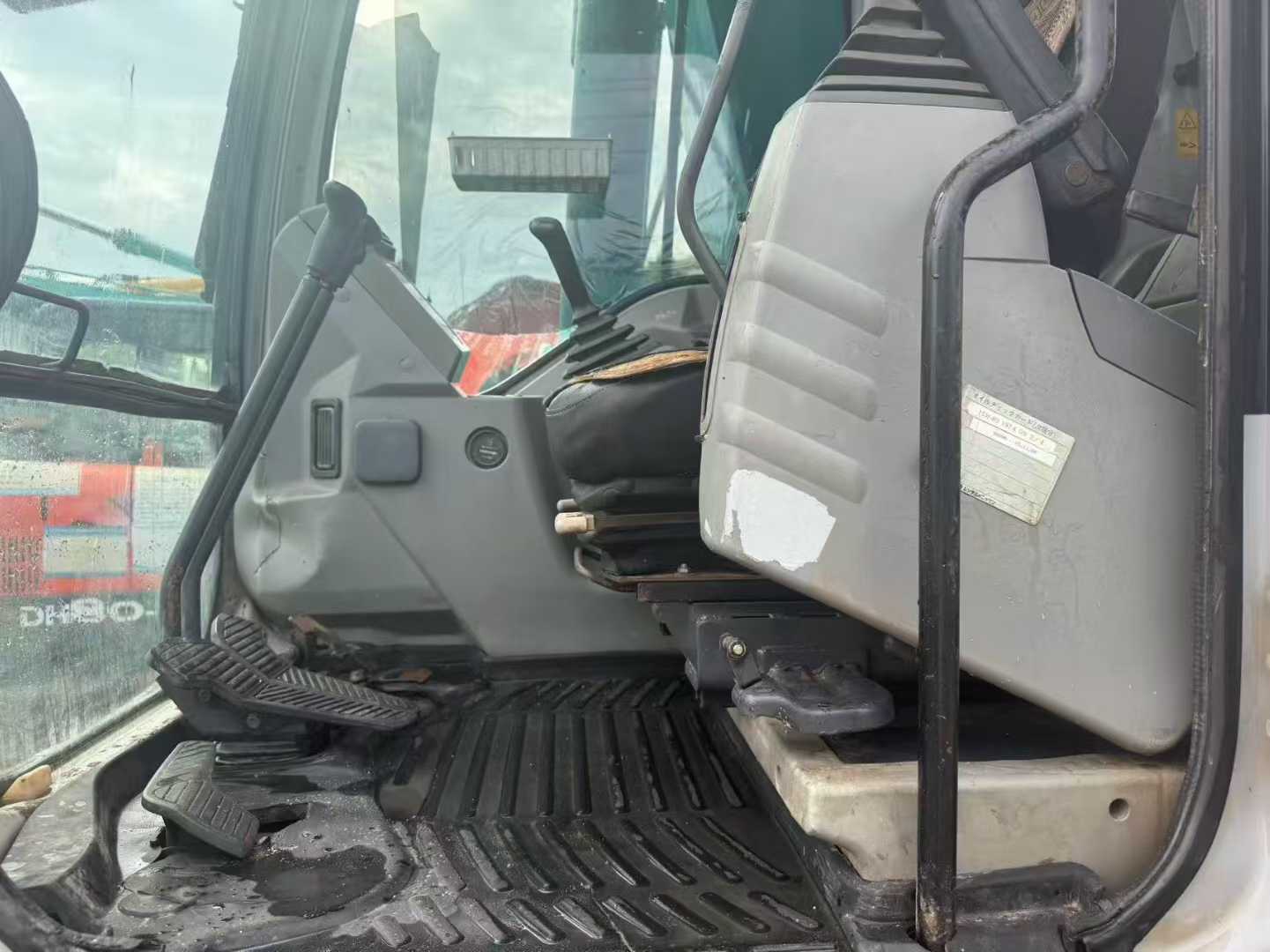 Used Kobelco SK200-9 Excavator 2016 Model / 5