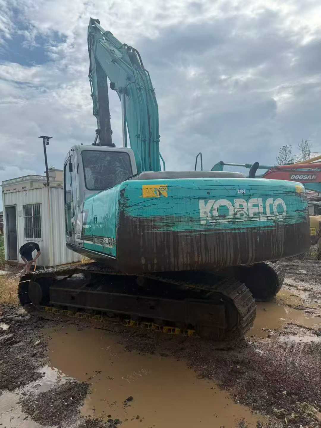 Used Kobelco SK200-9 Excavator 2016 Model / 9