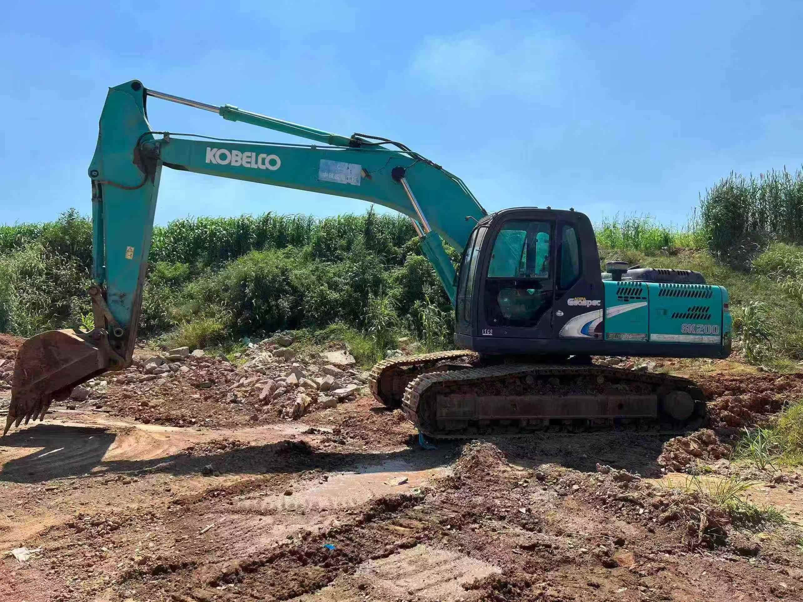 Used Kobelco SK200 Excavator 2011 Model