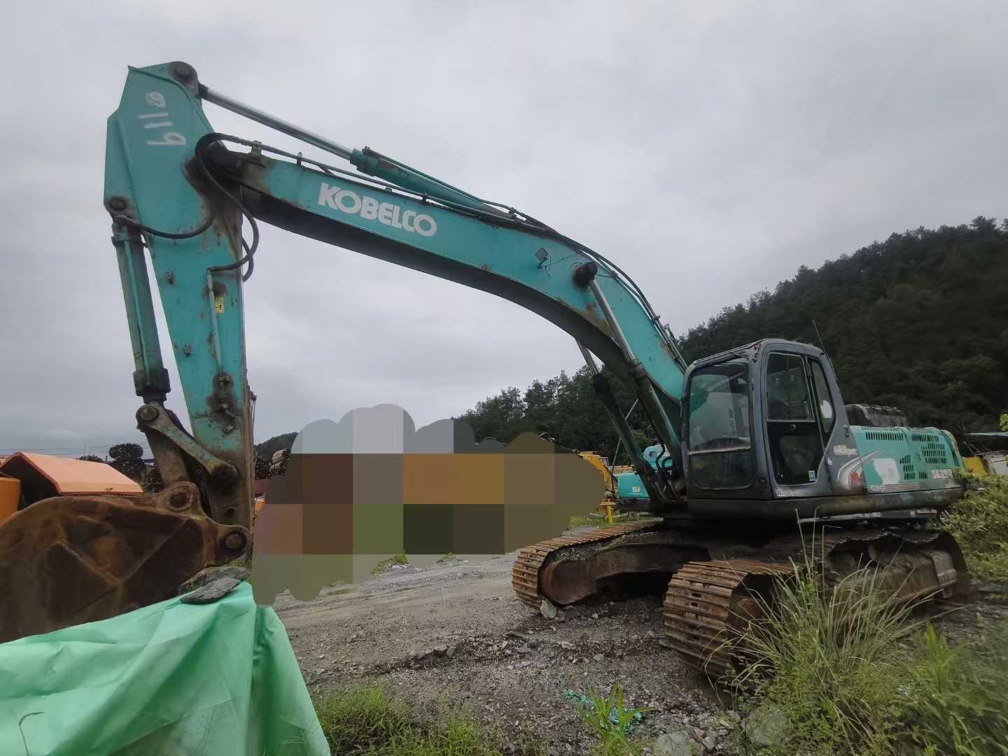 Used Kobelco SK350LC SuperX Excavator 2011 Model / 2