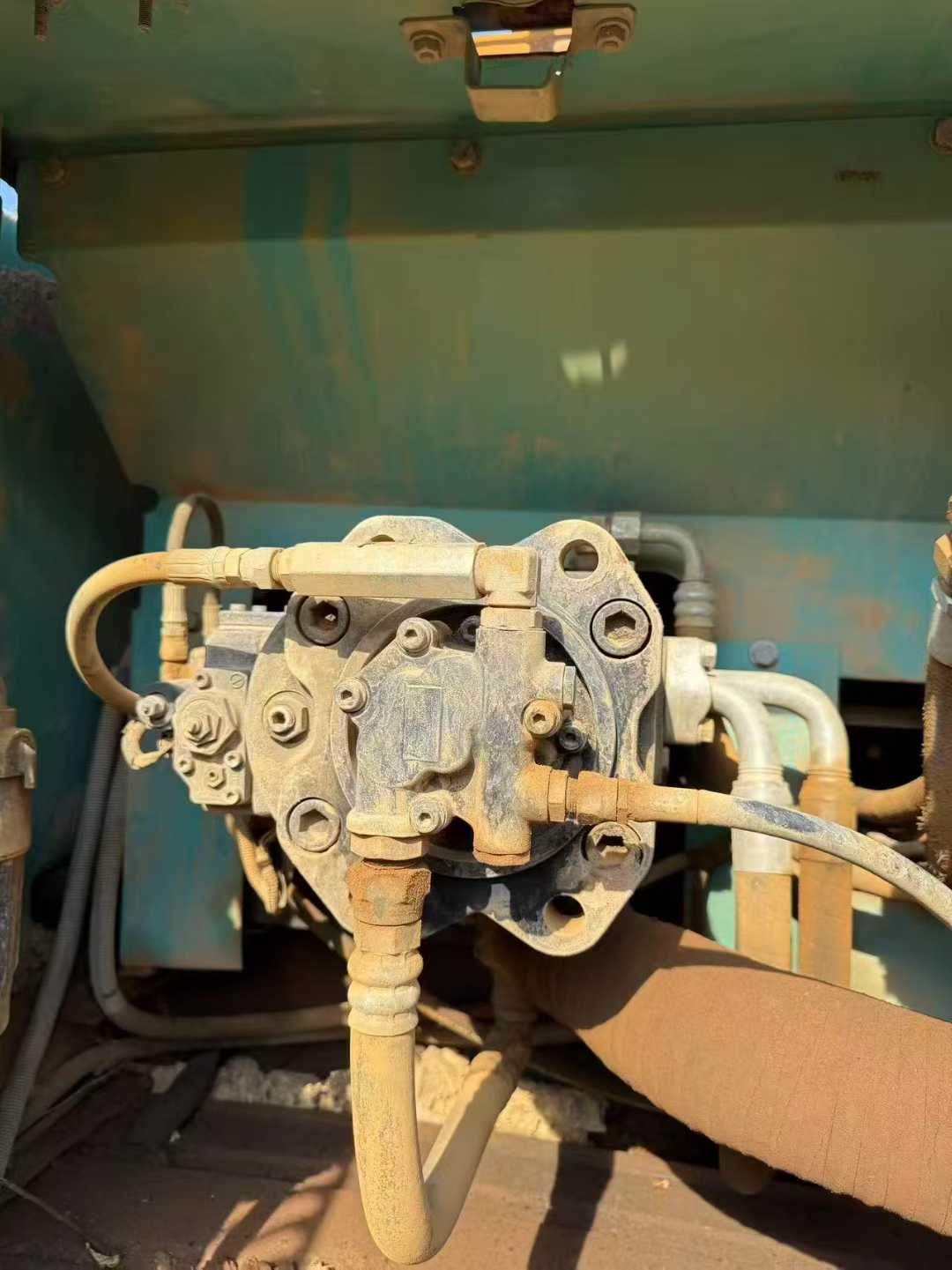 Used Kobelco SK350LC SuperX Excavator 2016 Model / 3