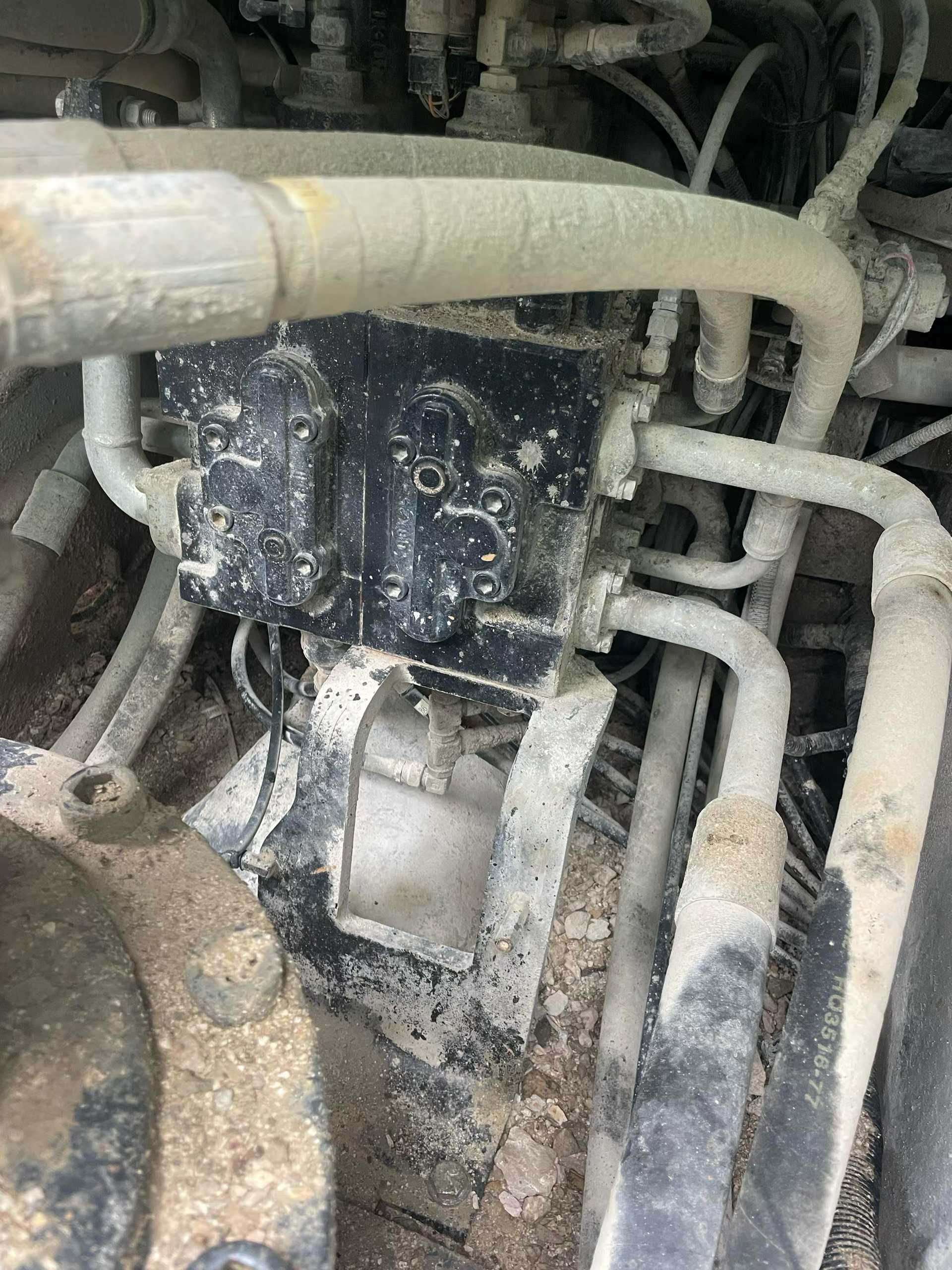 Used Kobelco SK350LC-10 SuperX Excavator 2020 Model / 9