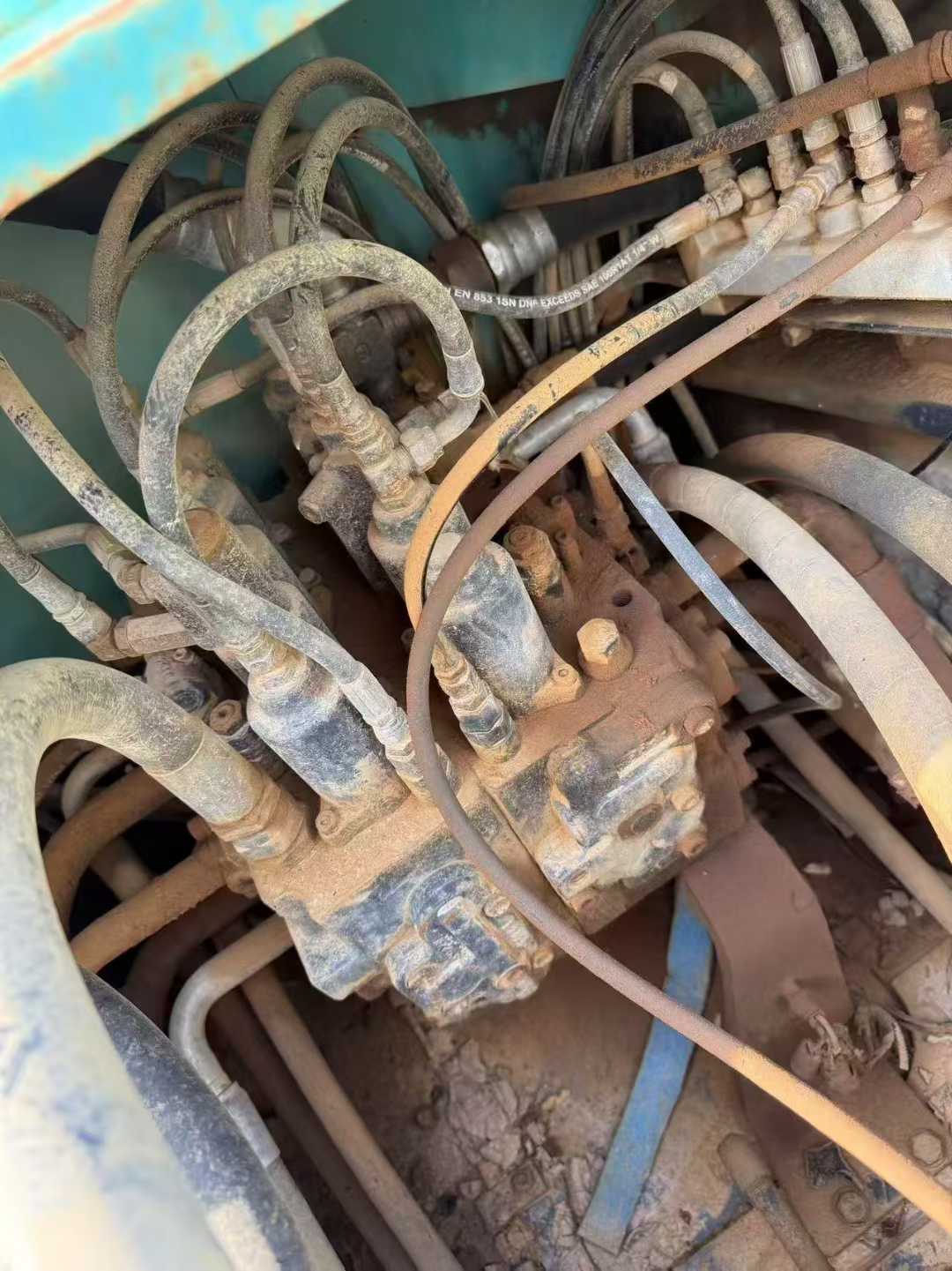 Used Kobelco SK350LC SuperX Excavator 2016 Model / 4