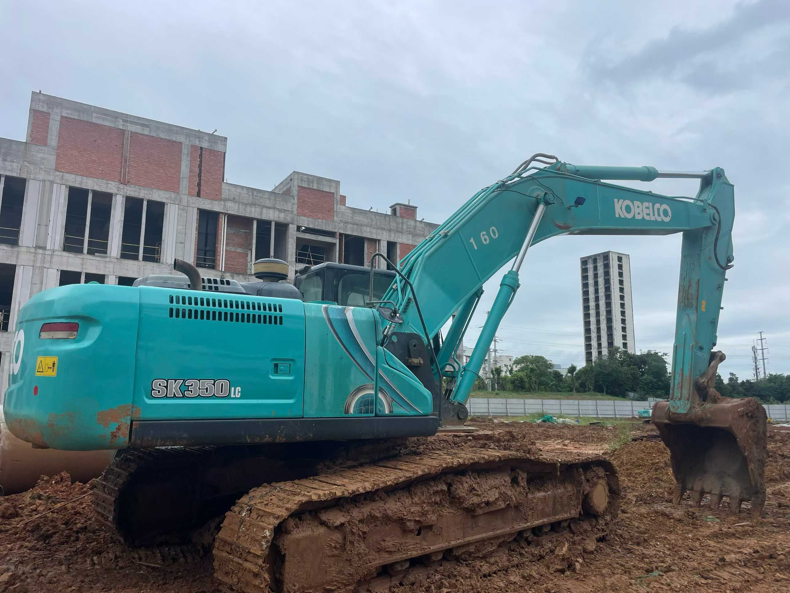 Used Kobelco SK350LC-10 SuperX Excavator 2020 Model / 4