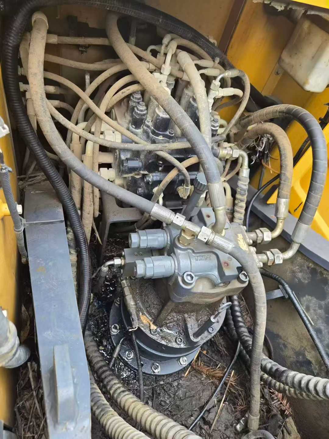 Used XCMG XE135GA Excavator 2018 Model / 5