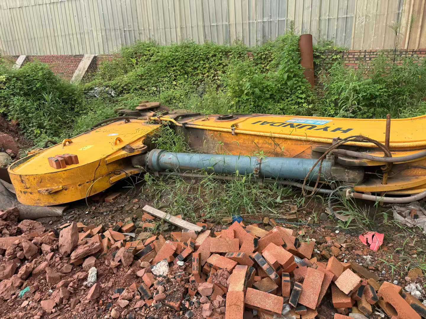 Used Hyundai R485LVS Excavator 2016 Model / 5