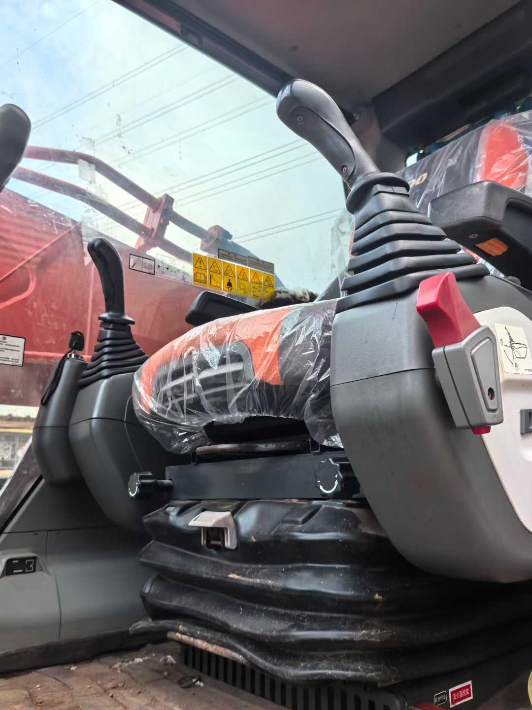 Used Doosan S225 Excavator 2019 Model / 6